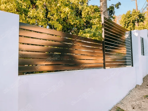 Fence company in Los Angeles - Gold-alumionum-fence-1 Fence company in Los Angeles - Gold-alumionum-fence-1